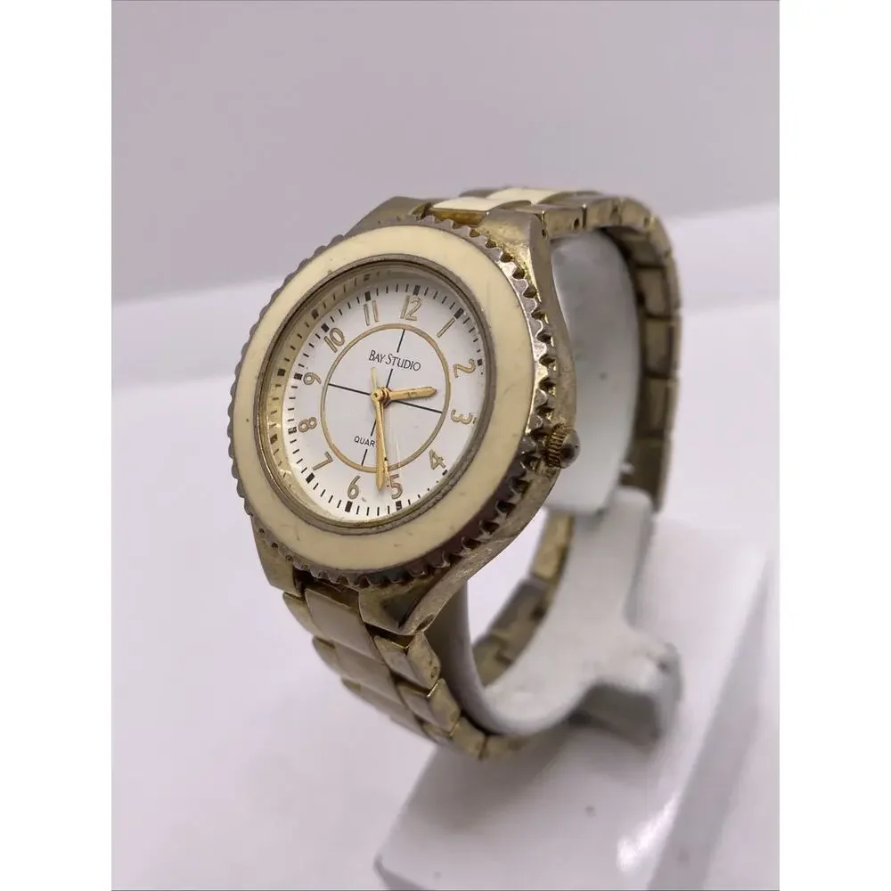 Vintage Bay Studio Womens Watch Works New Battery